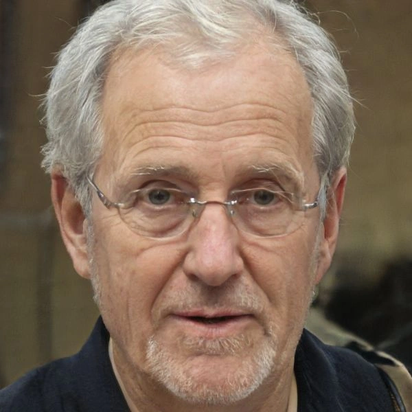 Carlos Echeverría